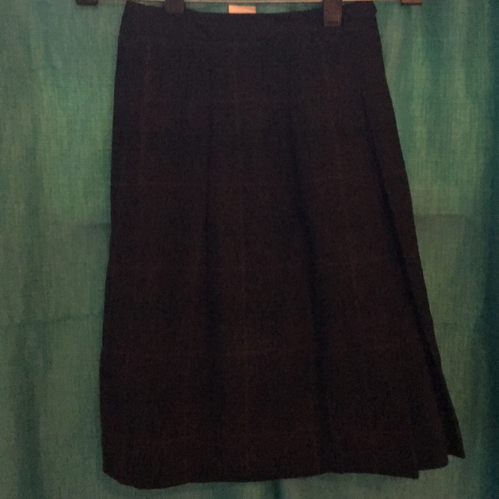 Pleated skirt